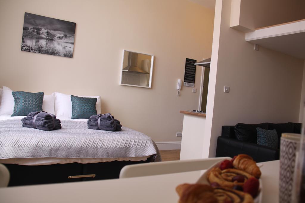 The Trafford Apartamento Stockport Exterior foto